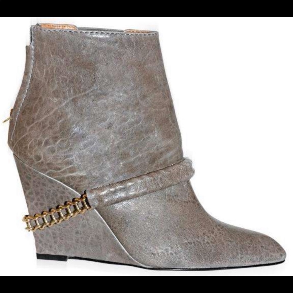 Givenchy gray wedge chain boots 37